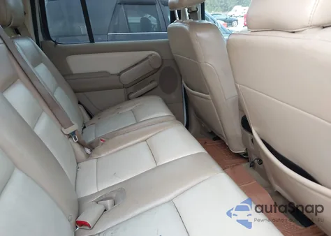 2009 Ford Explorer Eddie Bauer из США, поврежденный, VIN 1FMEU84E29UA39317